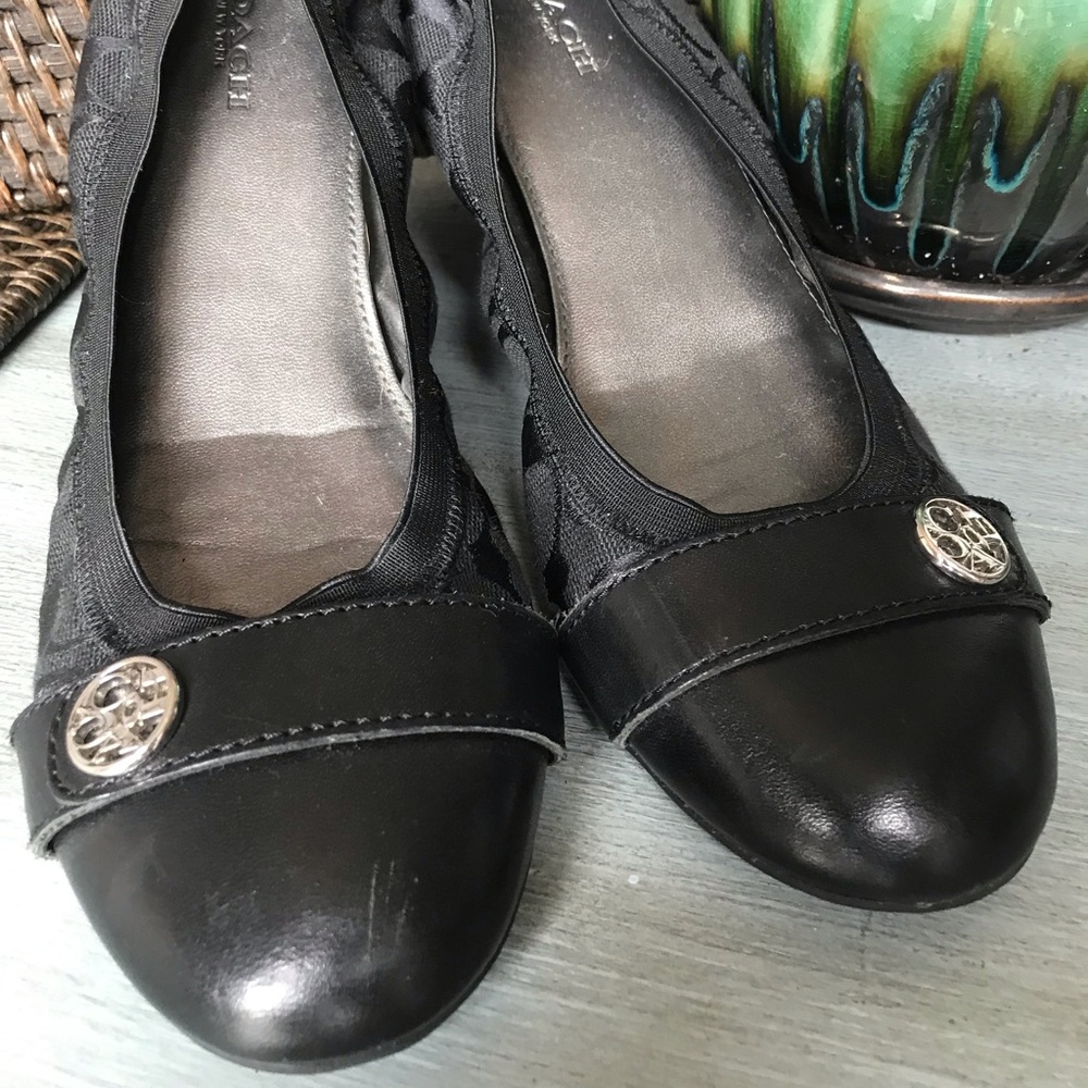 Coach Chelsea black ballet flats